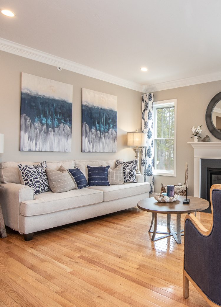 Pine Hills hardwood flooring in living room